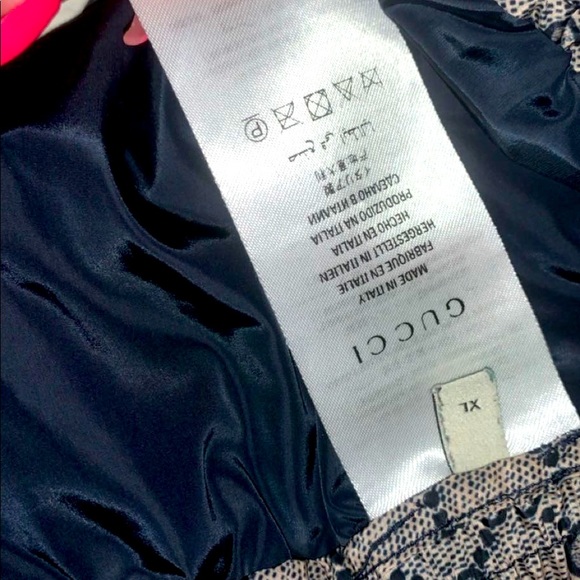 Men’s Gucci Suit - Picture 8 of 9